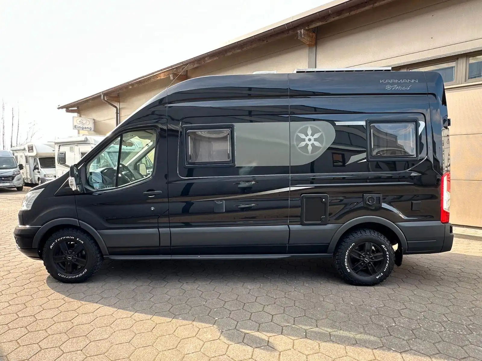 KARMANN Dexter 560 4x4 Allrad